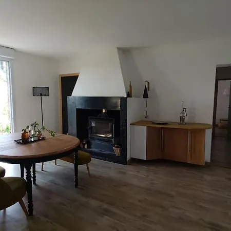 L'atelier, Dépendance à La Campagne *