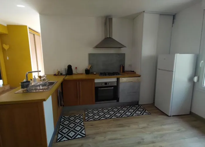 Сasa de vacaciones L'atelier, Dépendance à La Campagne Teulat