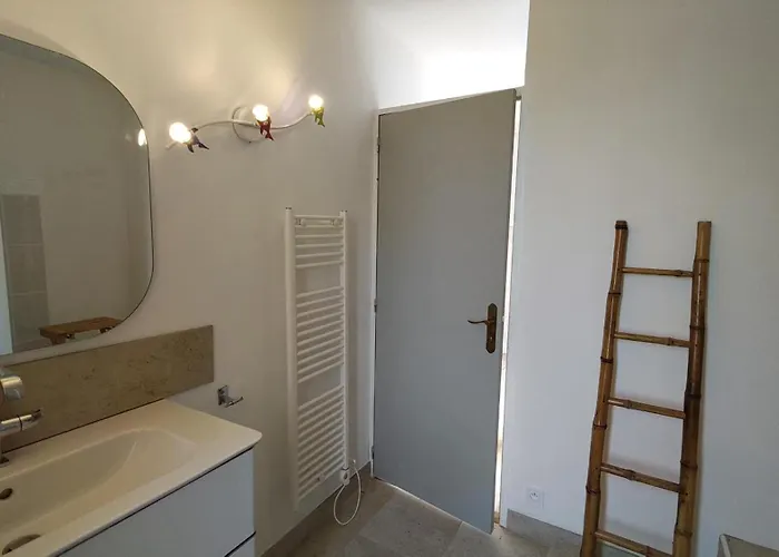 Сasa de vacaciones L'atelier, Dépendance à La Campagne Teulat