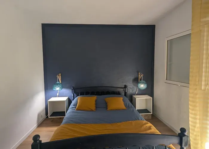 L'atelier, Dépendance à La Campagne *